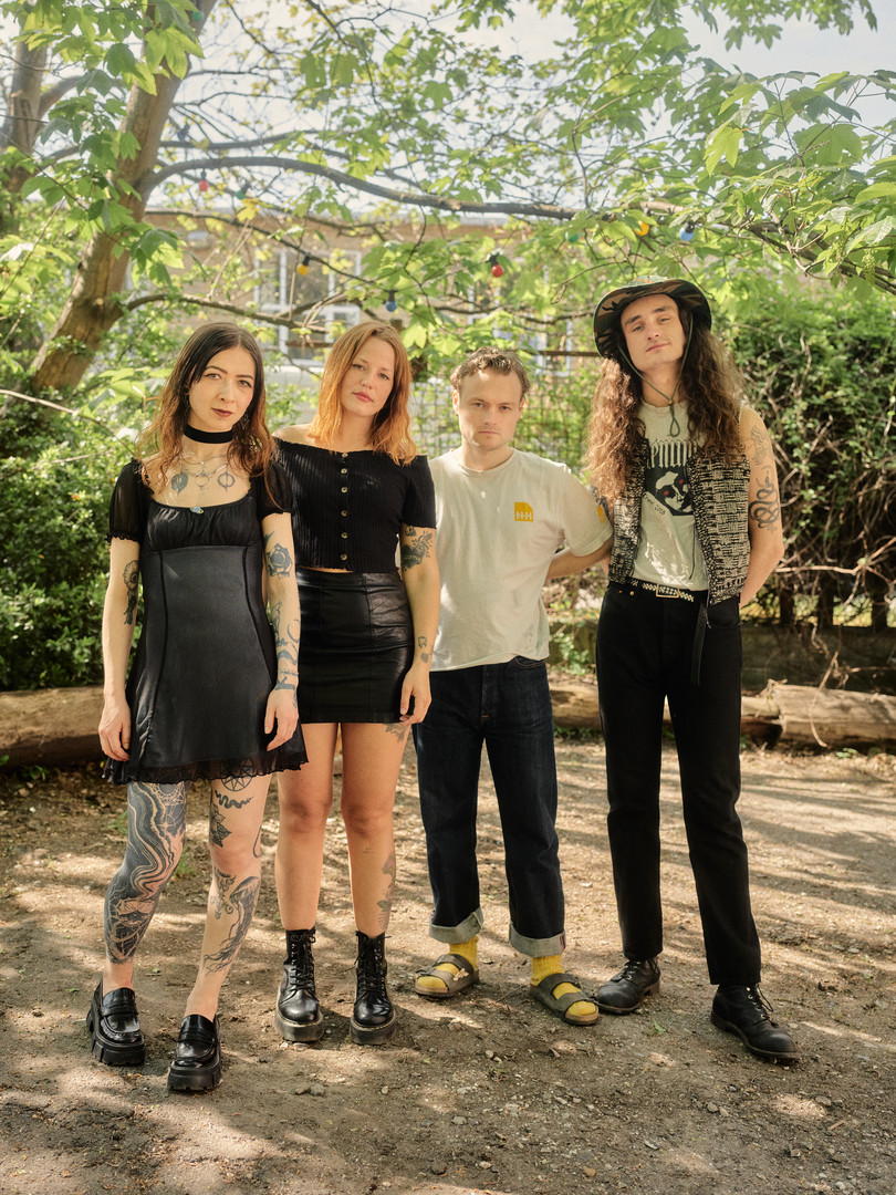 PR: PLEASER