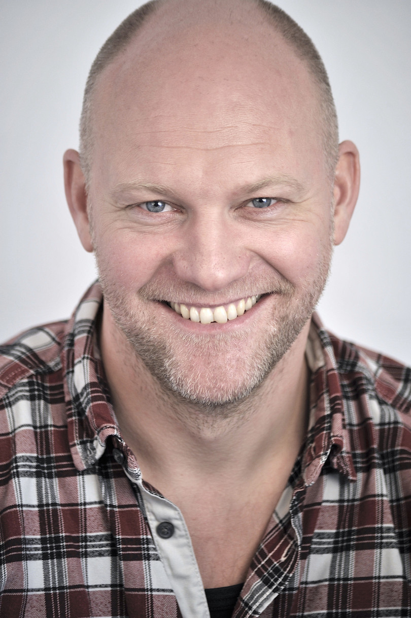 Niels E. Bjerrum, Socialdemokratiet